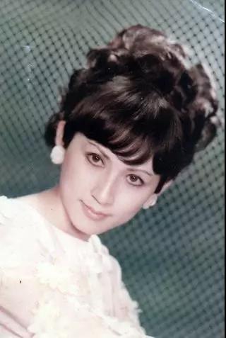 郑明明荣誉,郑明明拿奖