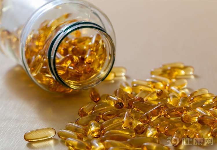 4种被捧上天的保健品,根本不养生!又有多少人在交智商税?