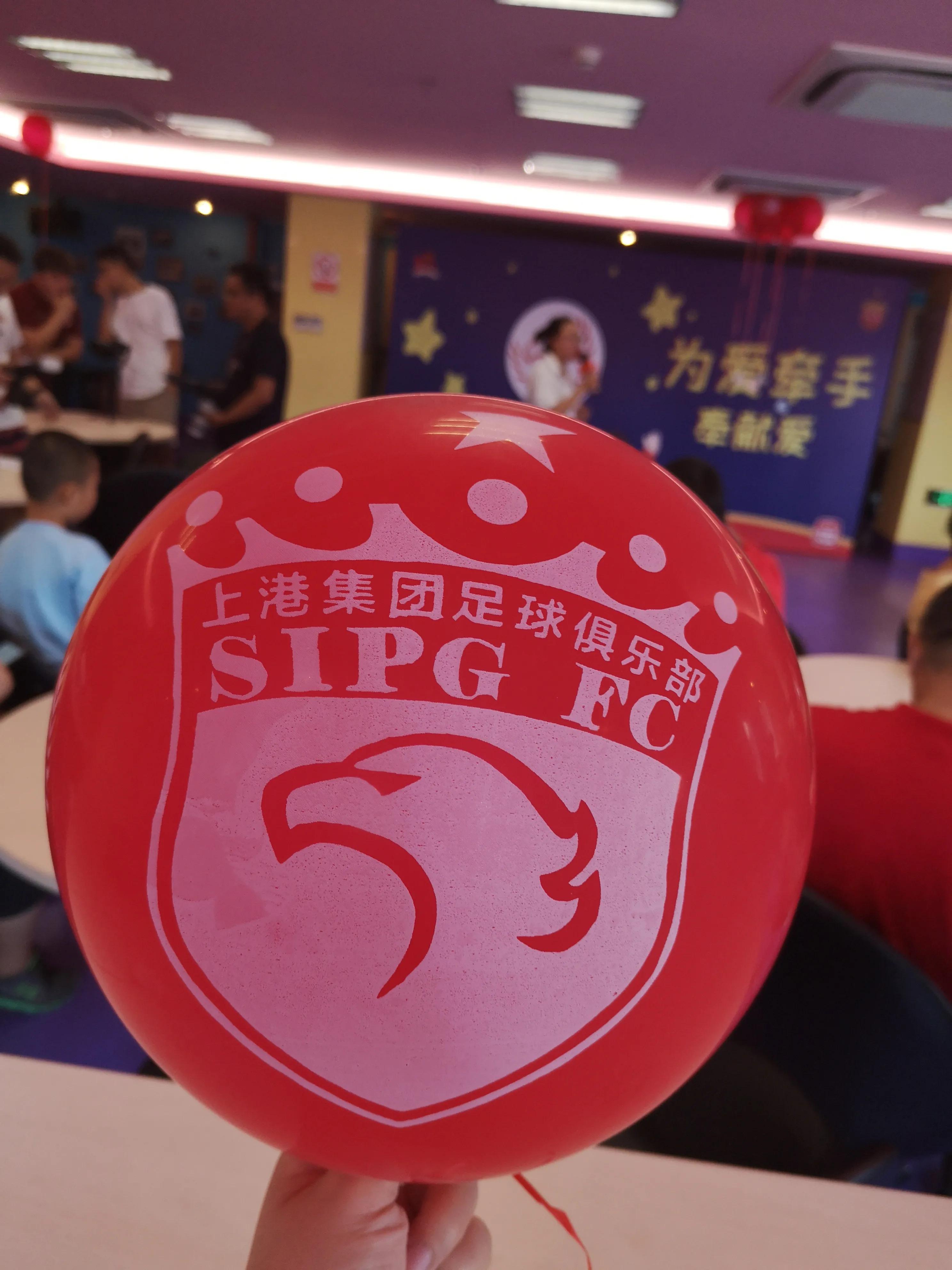 克总精彩对战,球迷访谈