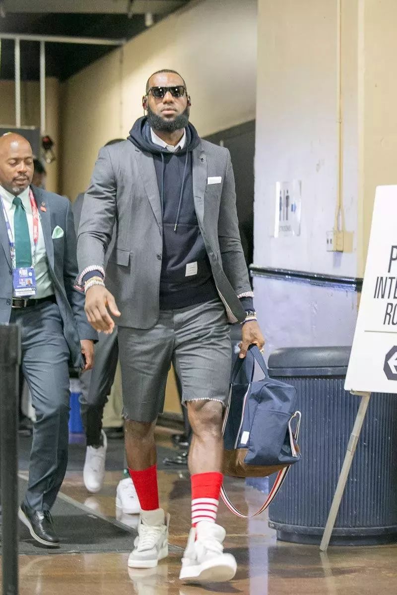 勒布朗詹姆斯衣品,始于球技忠于人品勒布朗