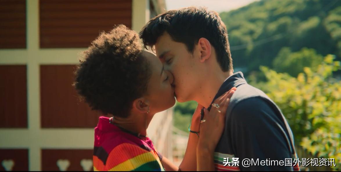 《性教育》是一部普及性知识的美剧,是一部有关性知识的青春剧