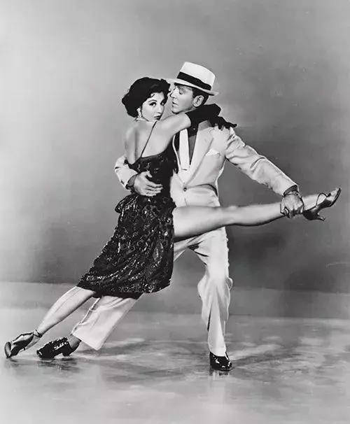 复古牛津鞋,百搭学生复古牛津鞋