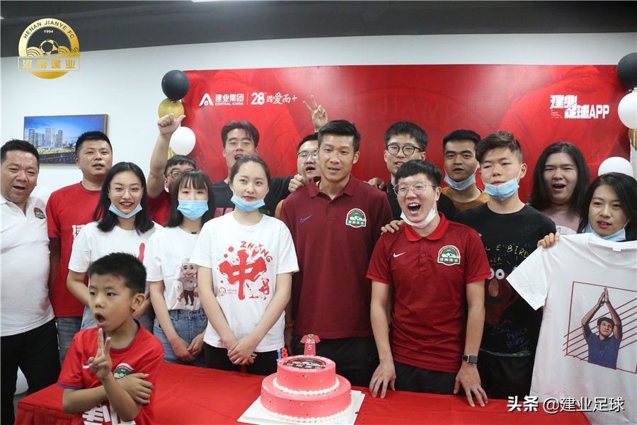 喜欢吃烩面的顾操:曾拒绝家乡球队邀请,退役后还想在建业工作