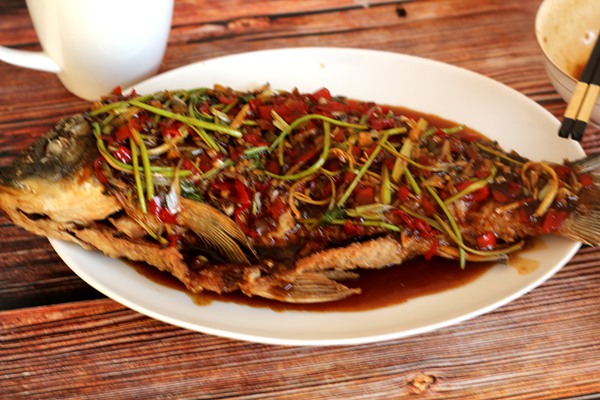 鲤鱼家常做法川菜干烧,家常鲤鱼清淡做法