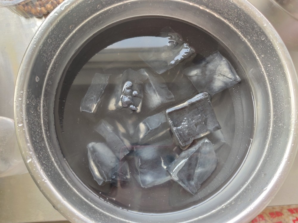 臭豆腐酱料正宗配方,臭豆腐摆摊卖的酱汁制作方法