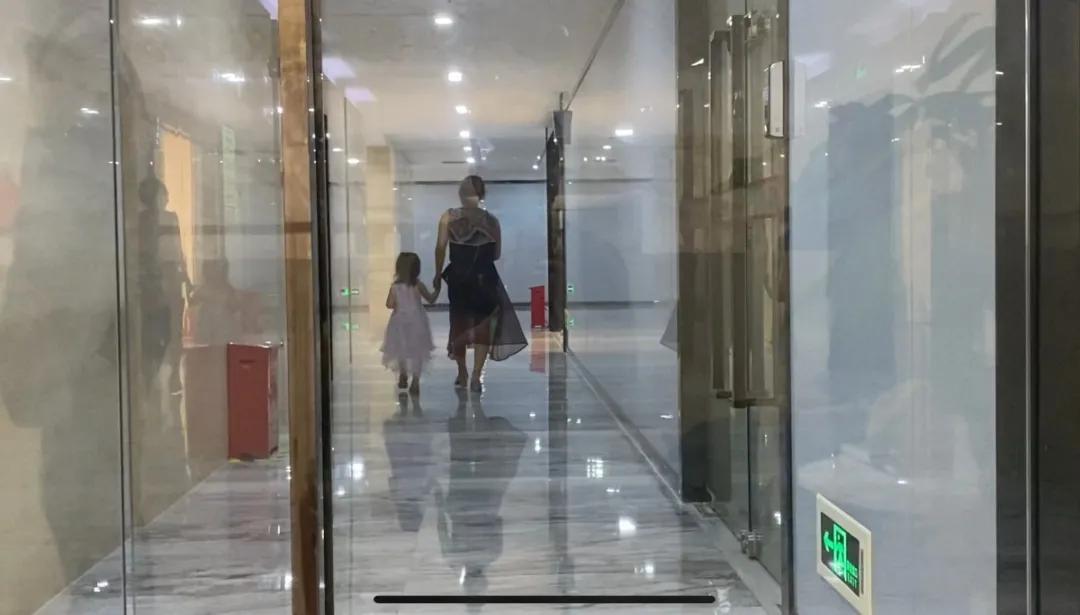 多名女性已上当！模特梦碎，还失财！