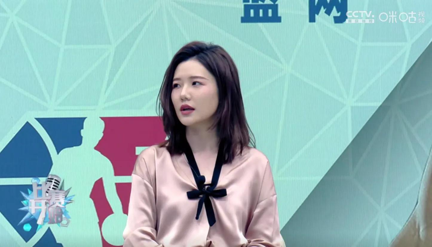 爷青回！乌贼刘和杨健杨毅带我们回到了六年前《NBA最前线》现场