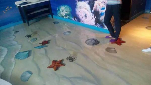 如今的自流平不再是普通的水泥地，铺完效果很惊艳，图案款式多样