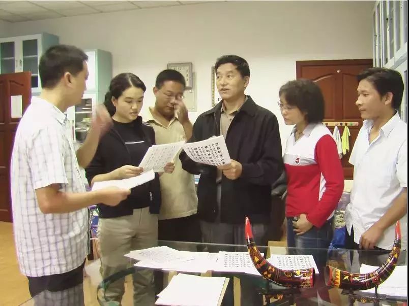 沙马拉毅：让1165个彝文字符在屏幕上“重生”