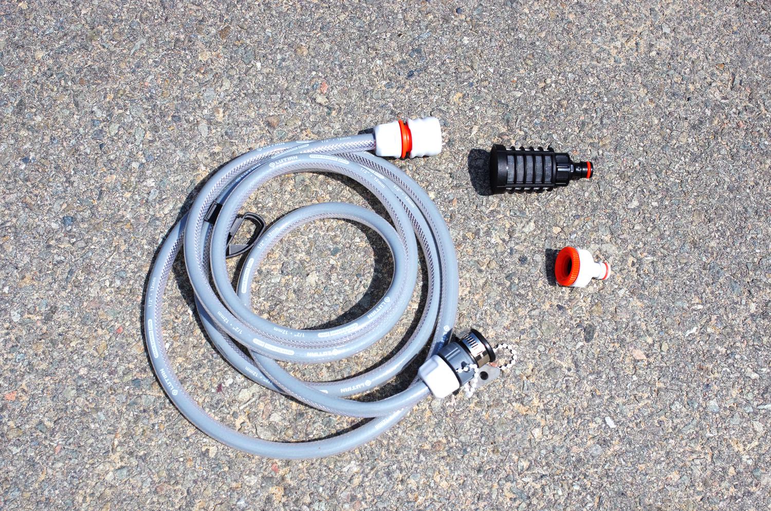 汽车塑料上的污渍怎么去除,汽车上的油烟污渍如何处理