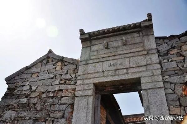 西安库峪太兴山铁庙,西安太兴山铁庙都是台阶吗