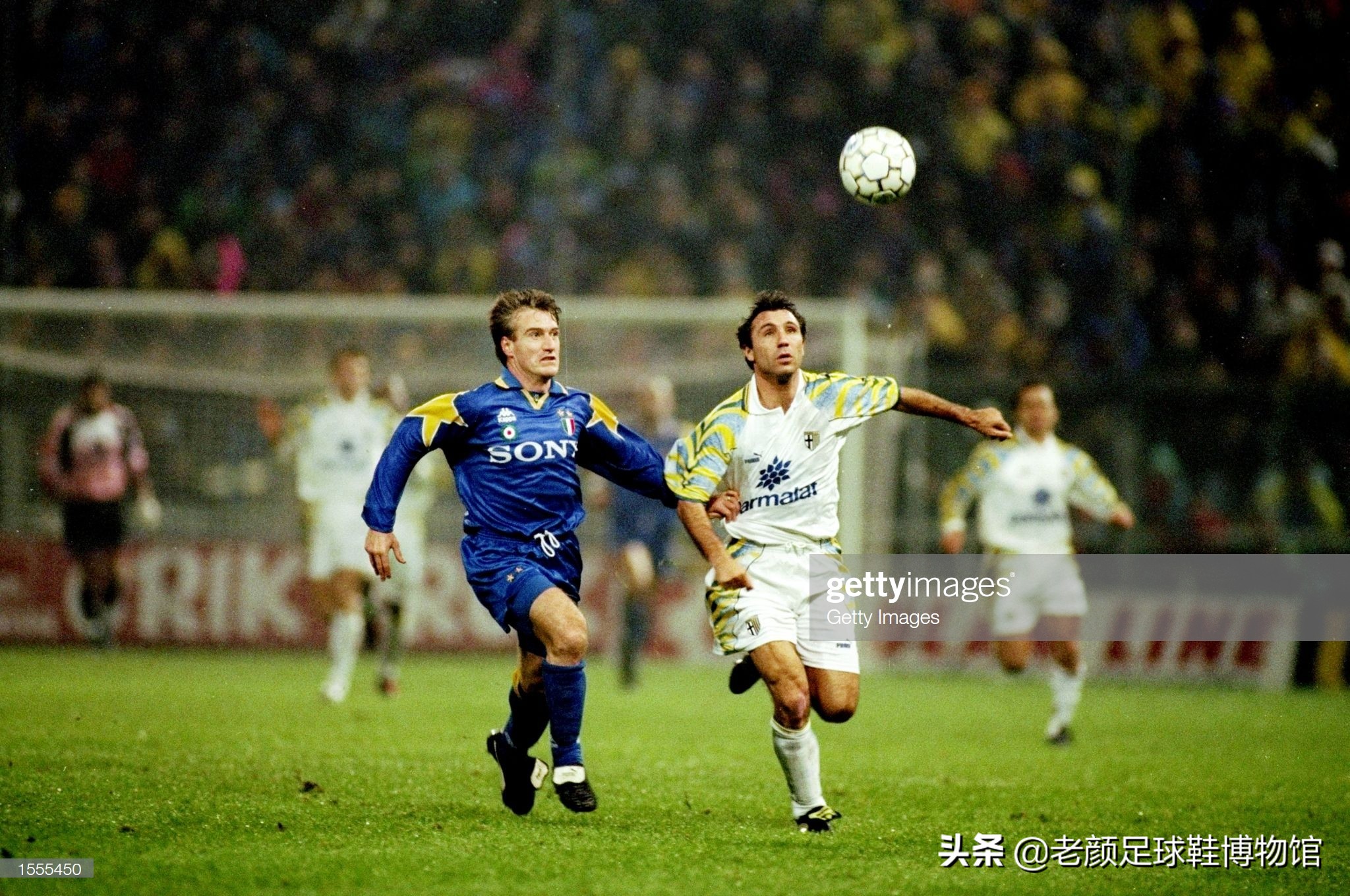 脾气最火爆的巴萨巨星，脚踩皇马球衣和裁判的脚，曾被终身禁赛