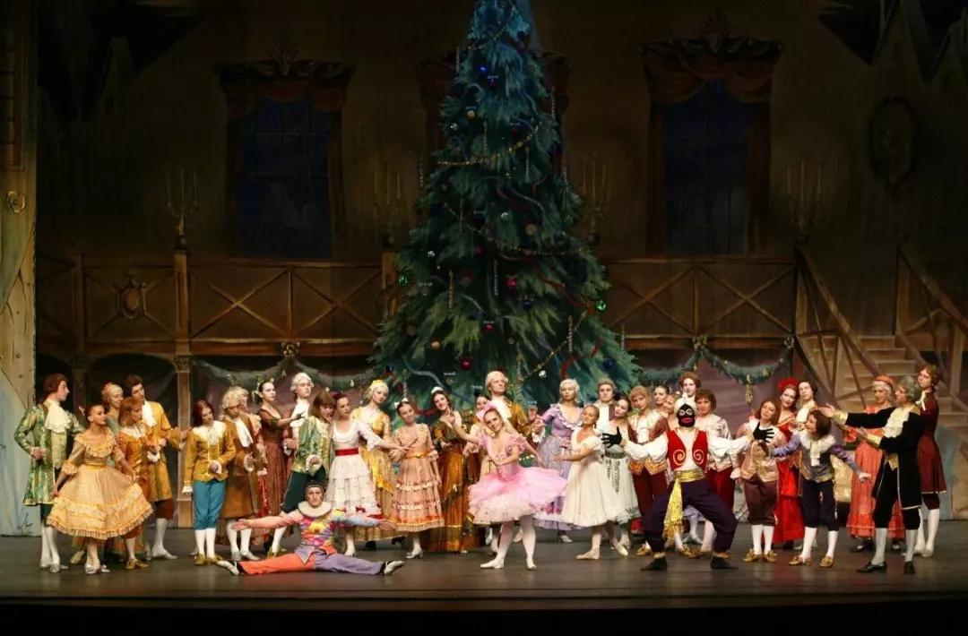 来帝斯曼玩转圣诞新年季,吃喝玩乐超多福利让你爽到飞起