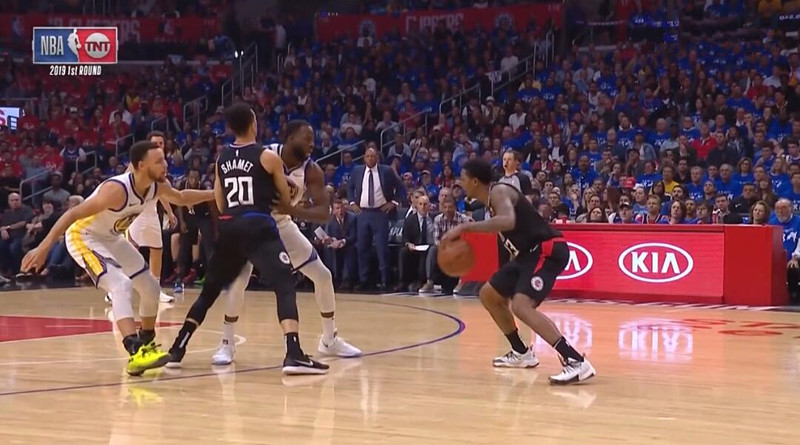 库里最后5.5秒三分绝杀勇士,库里最后7分钟狂砍20分比分