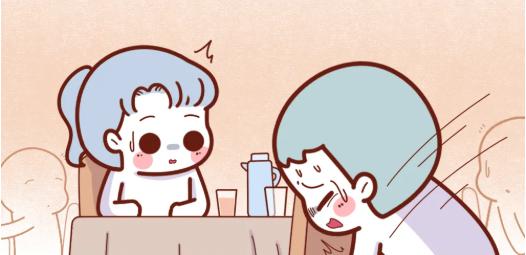 相亲时胸贴不小心掉了出来，结果，场面十分尴尬