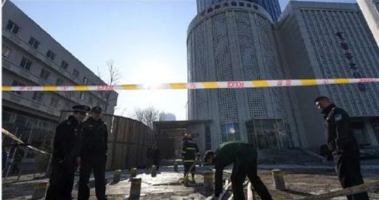 日本化工厂爆炸事件4人受伤,日本厂房爆炸事故