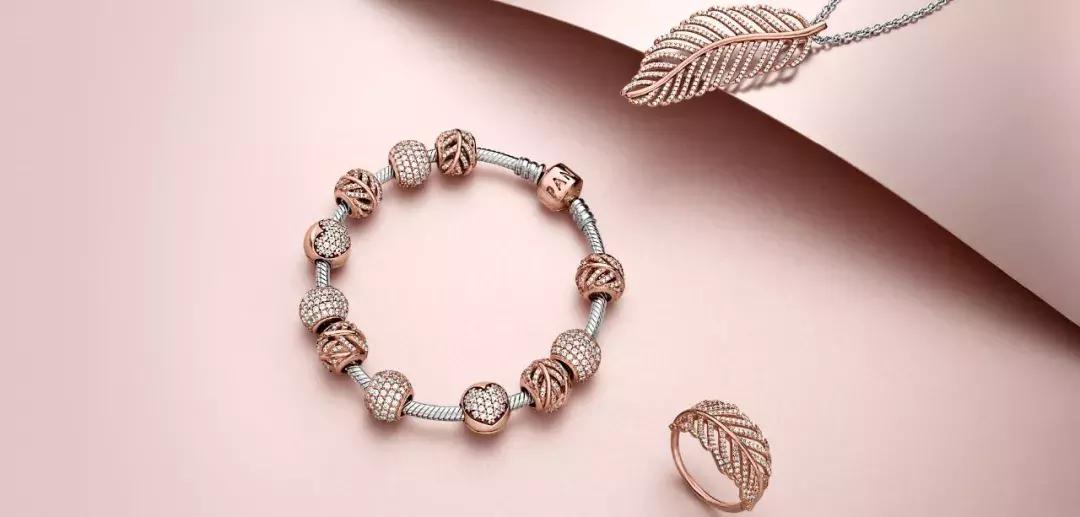 代购回应lv坚决打击代购,潘多拉品牌现在怎么样了