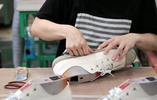 除了匡威耐克vans还有什么鞋,除了匡威还有什么国际品牌帆布鞋