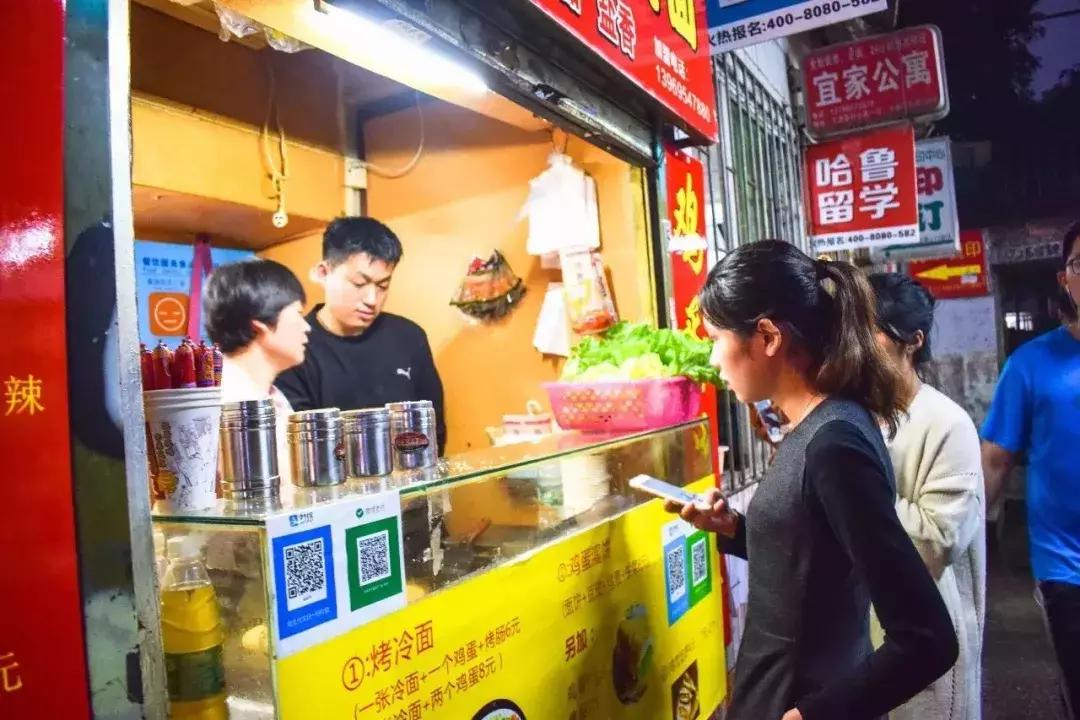 广州地铁十八号线沿线美食,坐地铁去哪里找美食