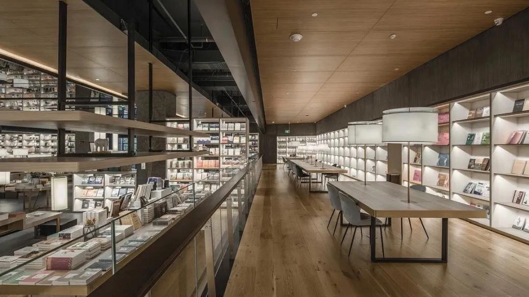 一起去看，藏在沣东自贸新天地里的“最美书店”！