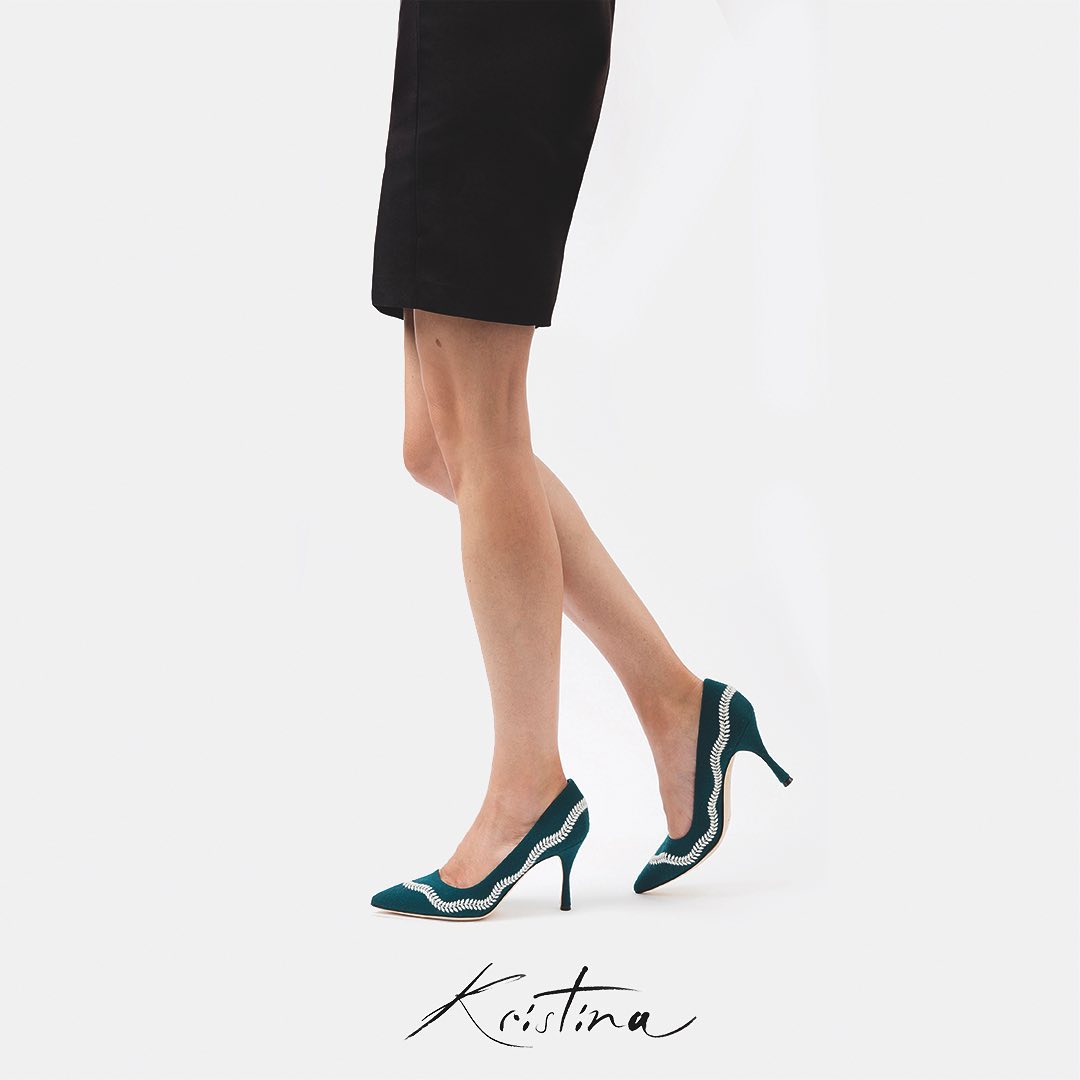 经典奢侈高跟鞋品牌有哪些,时尚界的宠儿高跟鞋的演变史