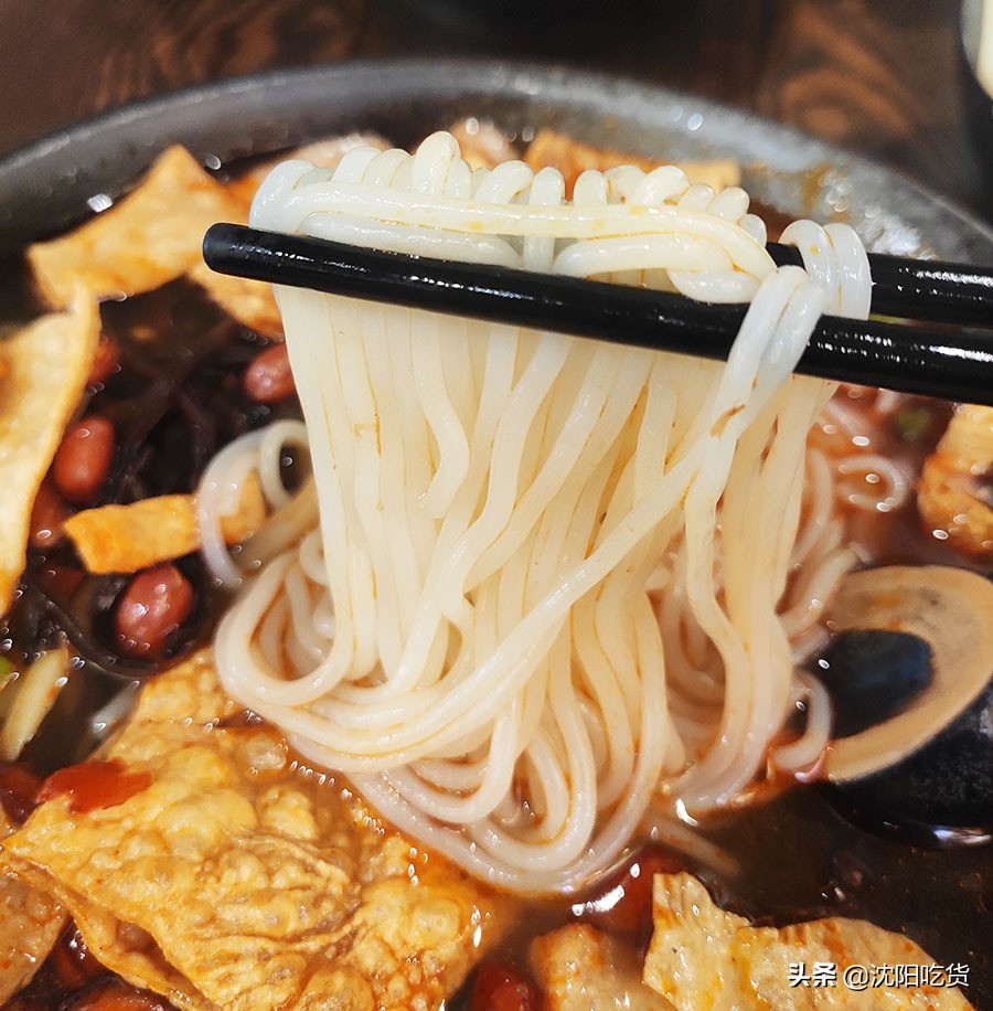 螺蛳粉探店吃粉,螺蛳粉探店初体验