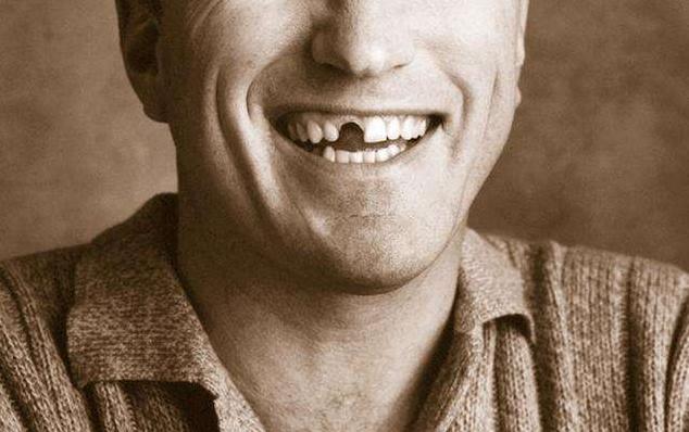 牙齿缺一两颗不种植,牙齿缺失好几颗