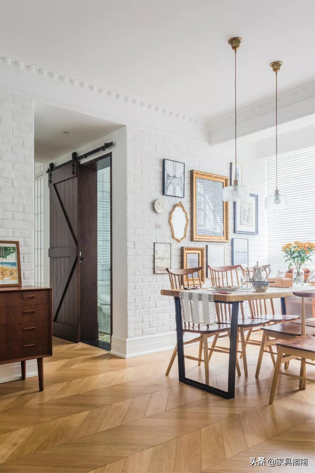 上海宝妈把145㎡四室打造成复古殿堂,成为家居行业的热搜榜