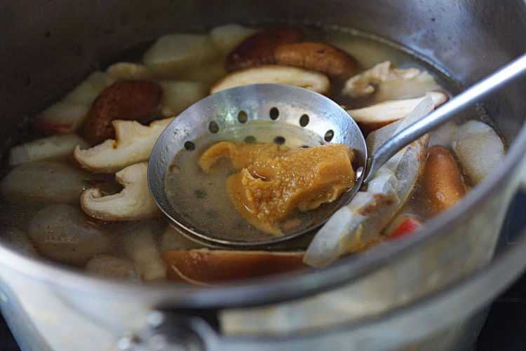 儿童春季补钙骨头汤,骨头汤怎么熬最补钙1岁儿童