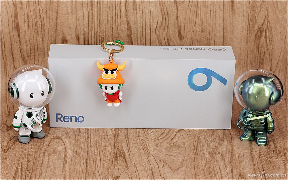 opporeno6pro夏日星河入梦,opporeno6pro夏日晴海渐变色