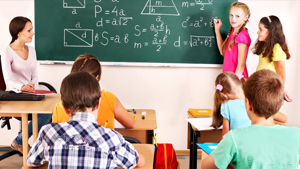 新老师教的成绩很差该怎么办,教师教学成绩倒数第一我该怎么办