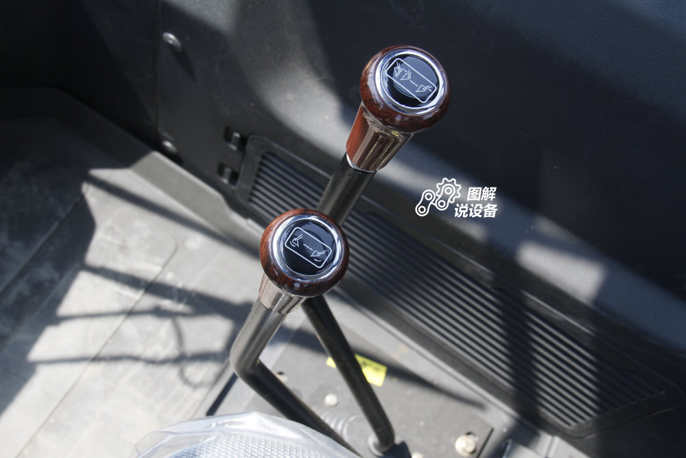 柳工clg856装载机参数,柳工clg855装载机操作说明视频