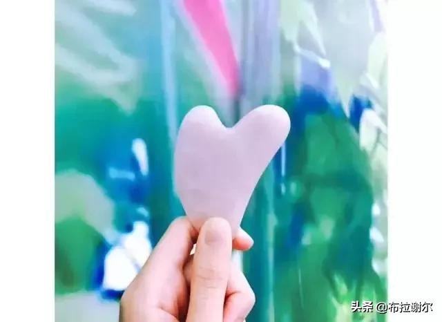 教你眼霜的正确按摩方法,好的眼霜也需要有好的使用方法