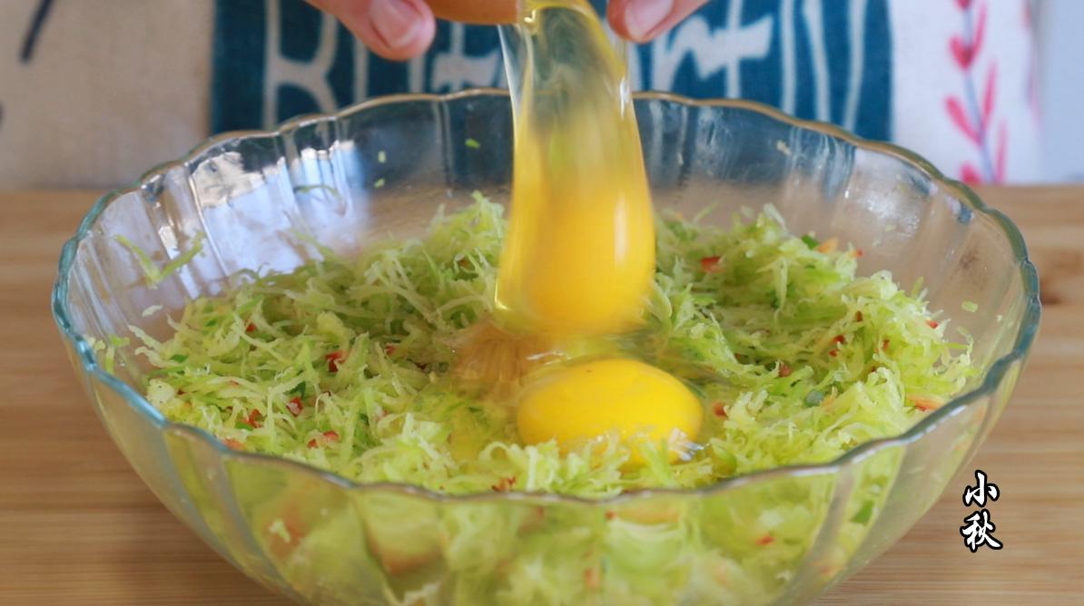 用面包糠做好吃的简单做法,1个萝卜