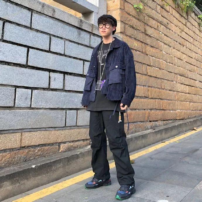 冬季时髦穿搭教程,换季穿搭怎么才能受妹子欢迎