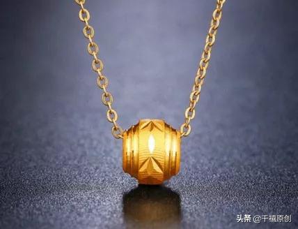 金镯子出现白斑,金镯子有白斑怎么解决