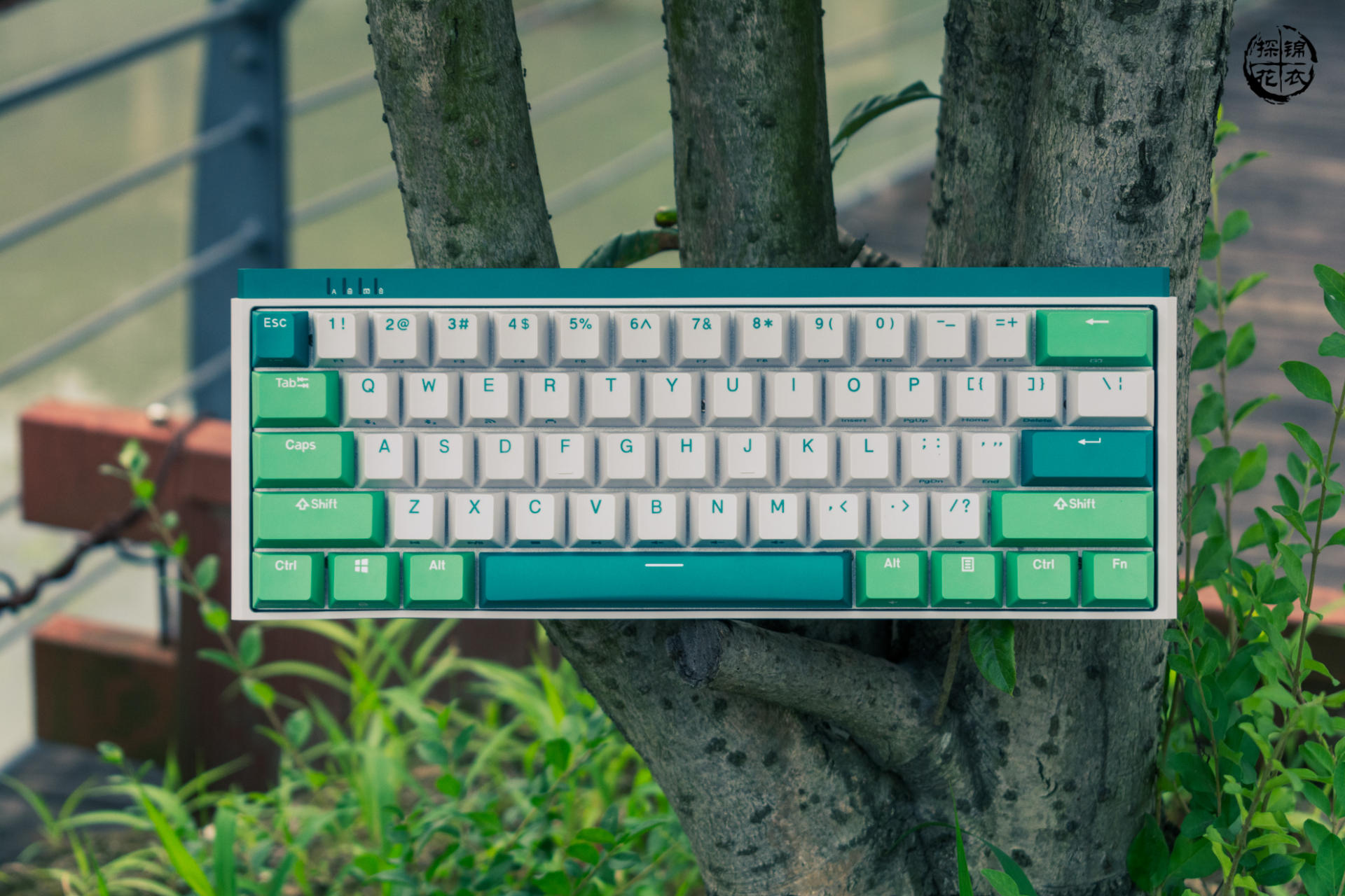 杜伽k320w机械键盘评测,杜伽k330w无线键盘