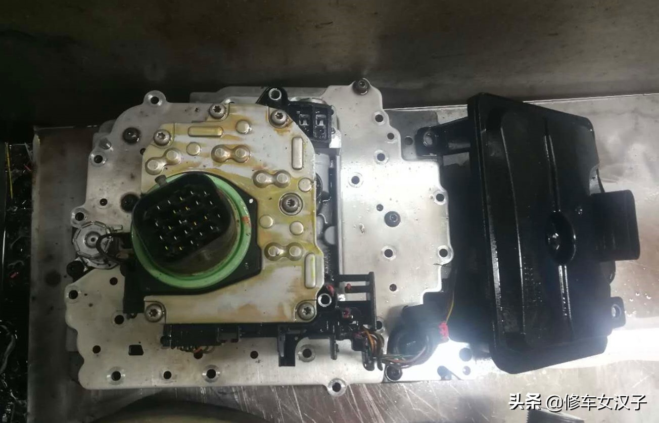 道奇酷威变速箱凉车好热车有顿挫,道奇酷威6at变速箱打滑表现