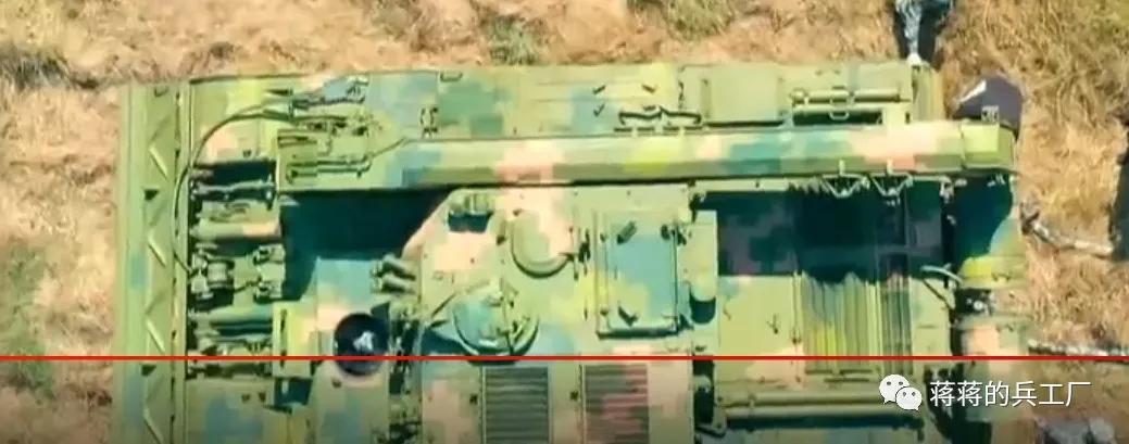 底盘装甲能耐多大冲击,底盘装甲抗冲击