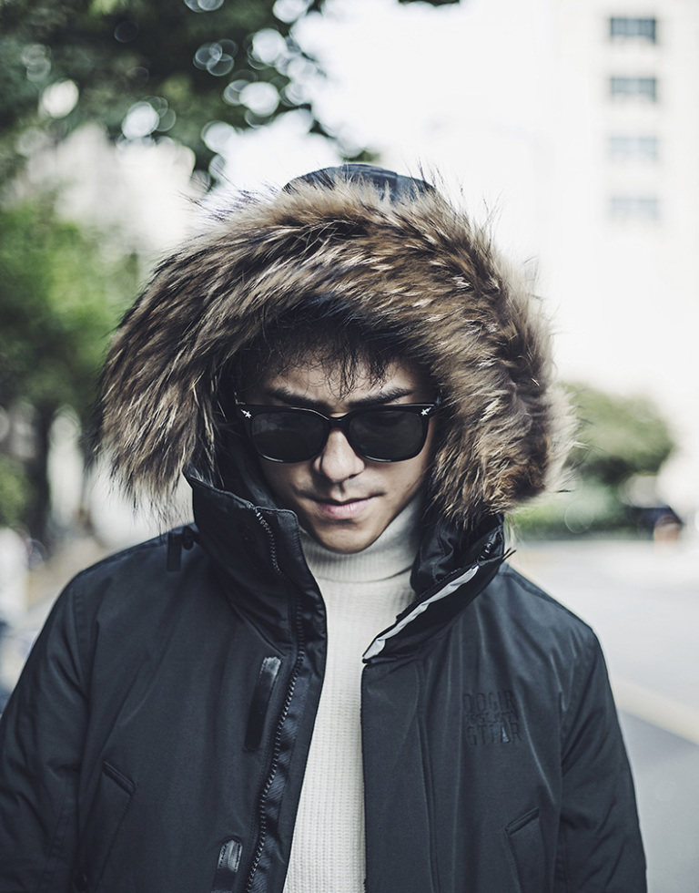 羽绒服男款爆款180斤,搜索男士今年最新款的羽绒服