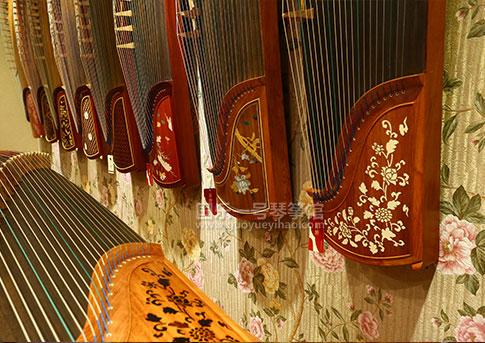 蕉窗夜雨和694t哪个好,敦煌694tt和蕉窗夜雨哪个好