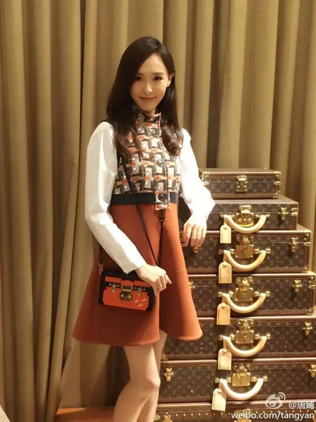 唐嫣▏包品一路在线
