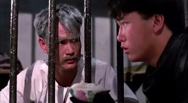 香港第一恐怖片山村老尸,近几年香港最好看的恐怖片