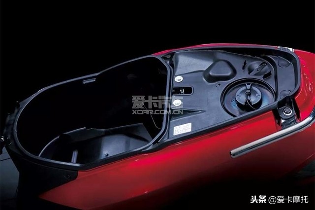 五羊本田喜鲨125最新款,新款的五羊本田喜鲨125发动机怎样