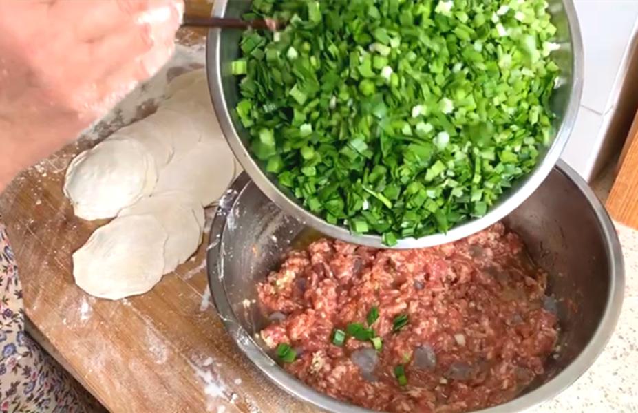 冬至不同口味不同功效饺子馅推荐,冬至韭菜大肉葱饺子馅怎么调好吃