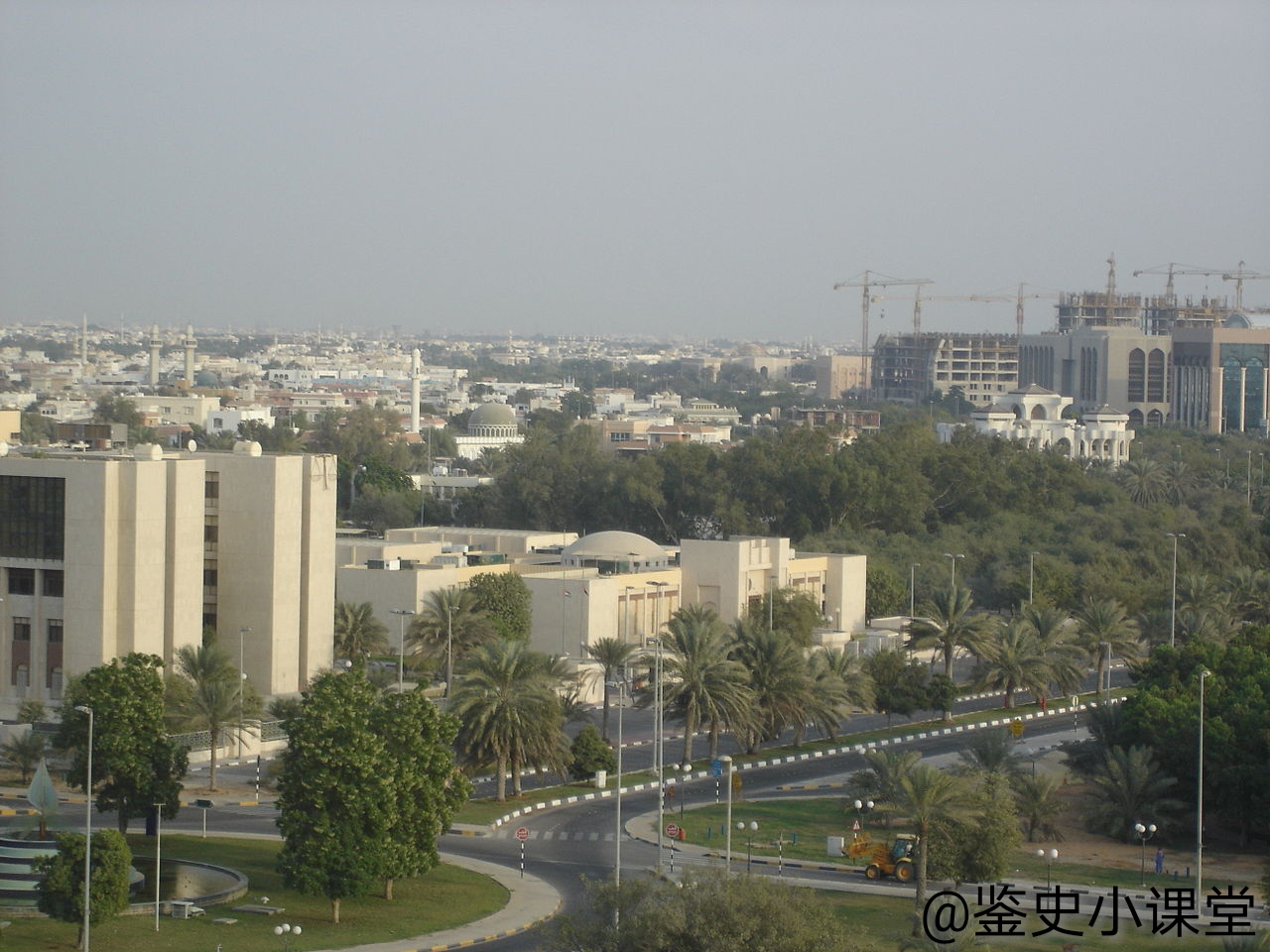 阿联酋阿布扎比酋长哈利法,阿联酋的首都阿布扎比最新消息