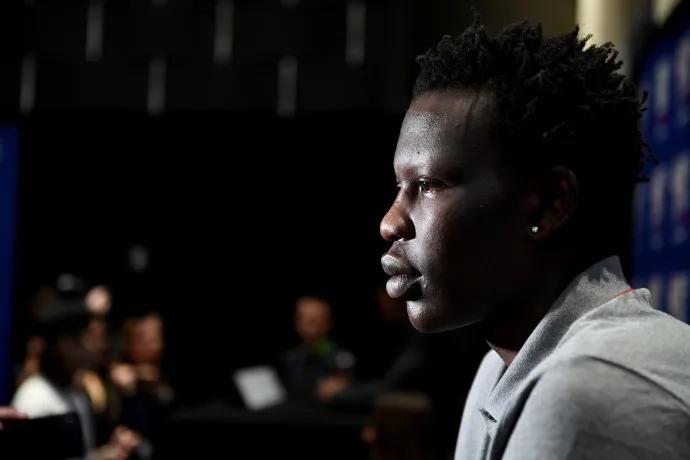 2米小前锋,2米以上的小前锋