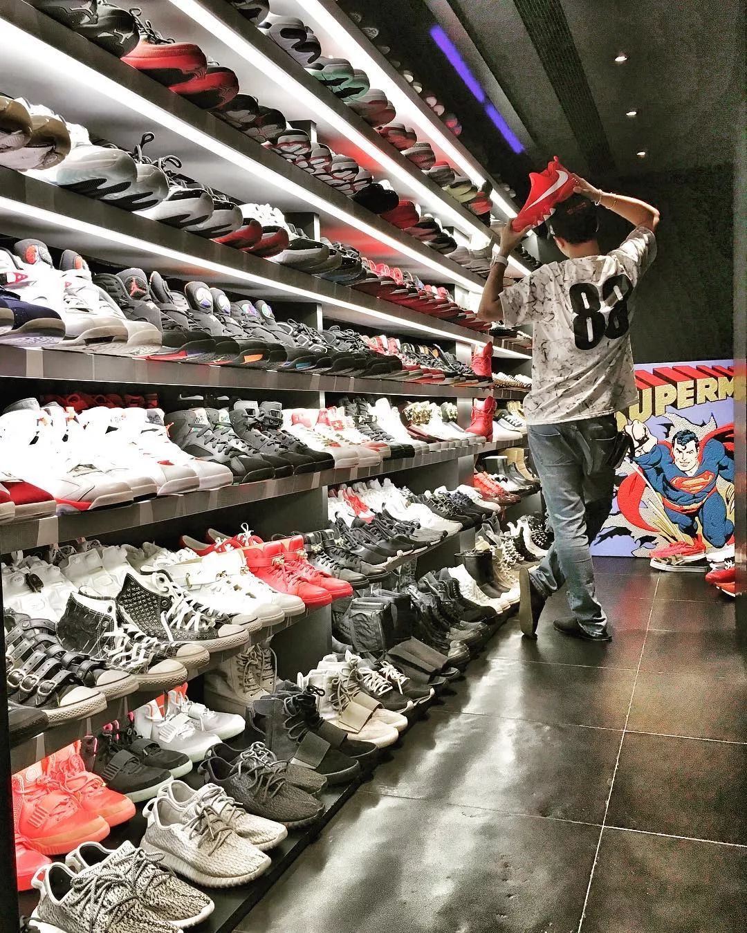 百亿市场将迎来大规模洗牌,全中国球鞋市场