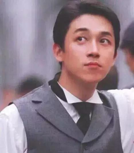 潘粤明近几年作品,潘粤明年轻时的戏