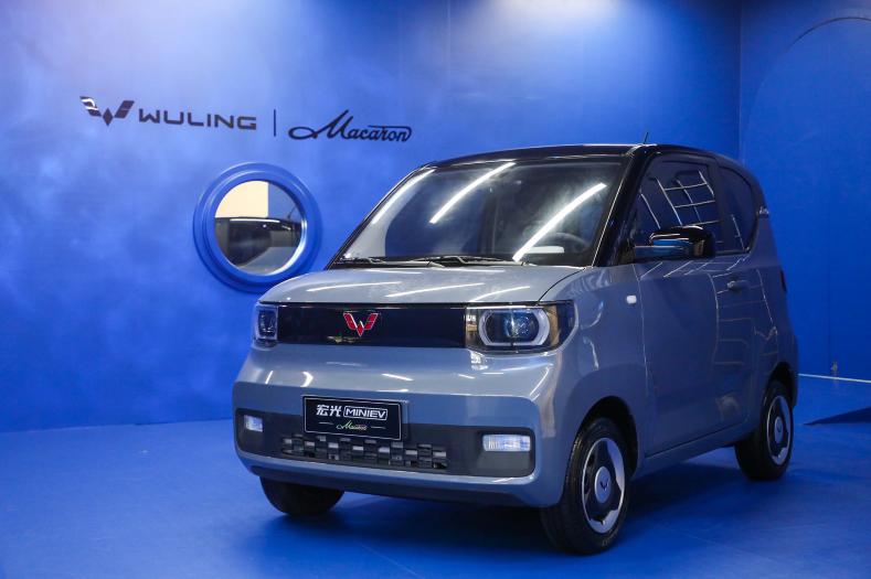 宏光miniev马卡龙全色,宏光miniev第三代马卡龙奶咖色